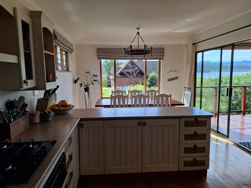 To Let 4 Bedroom Property for Rent in Sedgefield Rural Western Cape